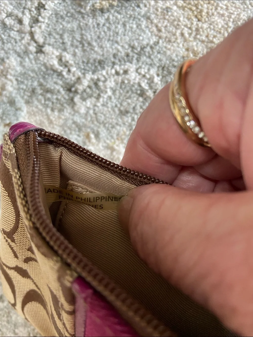 Coach (2012-13) Signature Wristlet in Khaki and Passion Berry (F49174)